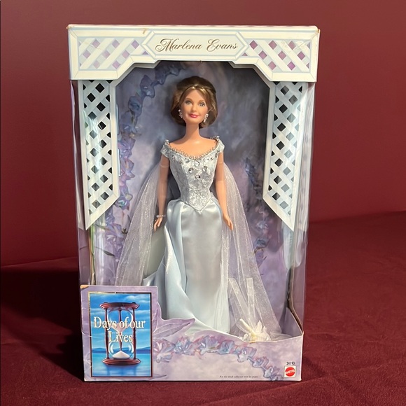 Days of Our Lives Marlena Evans Mattel Doll NRFB - Picture 2 of 13